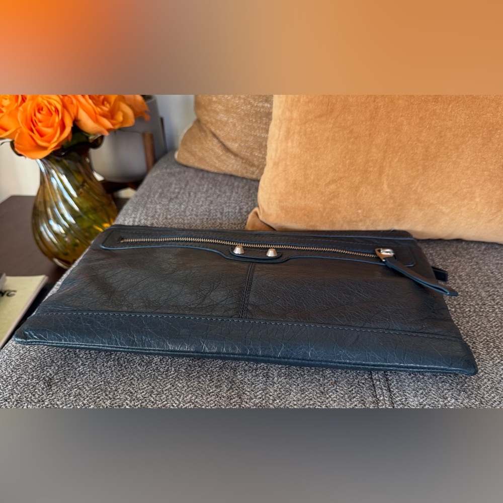 Balenciaga Teal Blue Leather Classic Clip Clutch - Picture 14 of 17